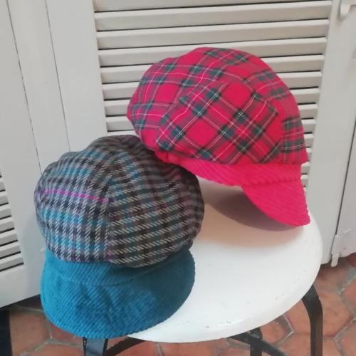 CASQUETTES LAINE ET VELOURS